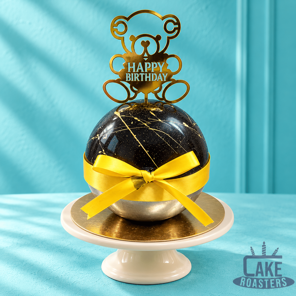 Gold & Choco Pinata Cake