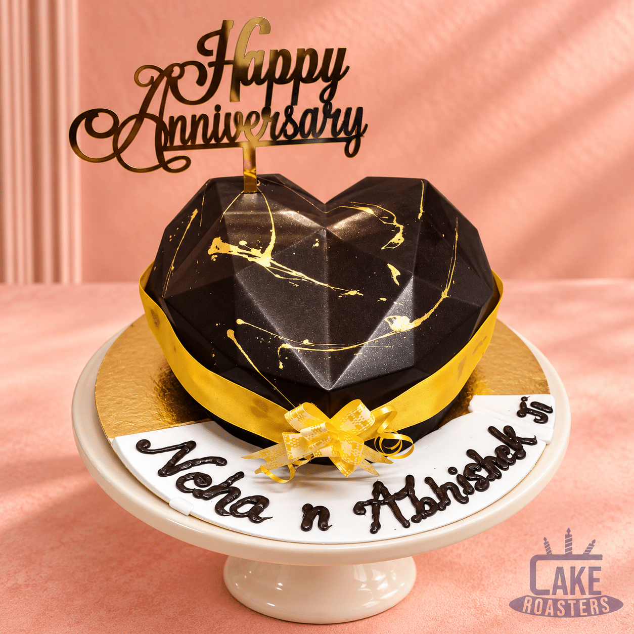 Gold & Choco Pinata Cake - Image 4